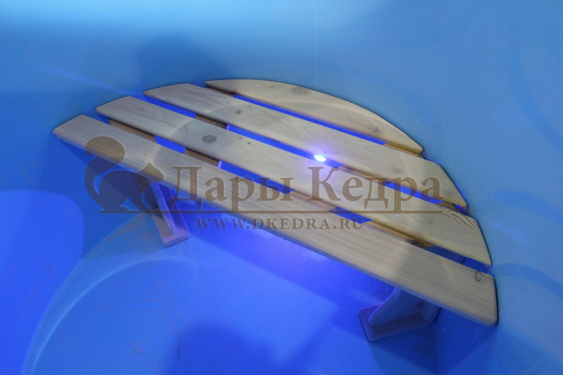 Бондарная круглая купель из кедра с пластиковой вставкой